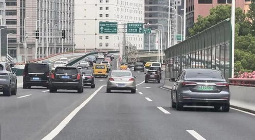 外滩隧道汽车限速多少